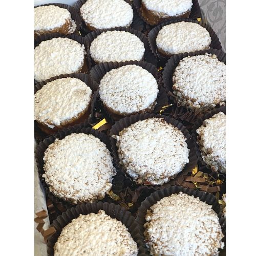 Pecan Dulce de Leche Alfajores