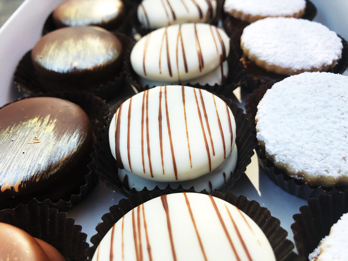 Assorted Dulce de Leche Alfajores